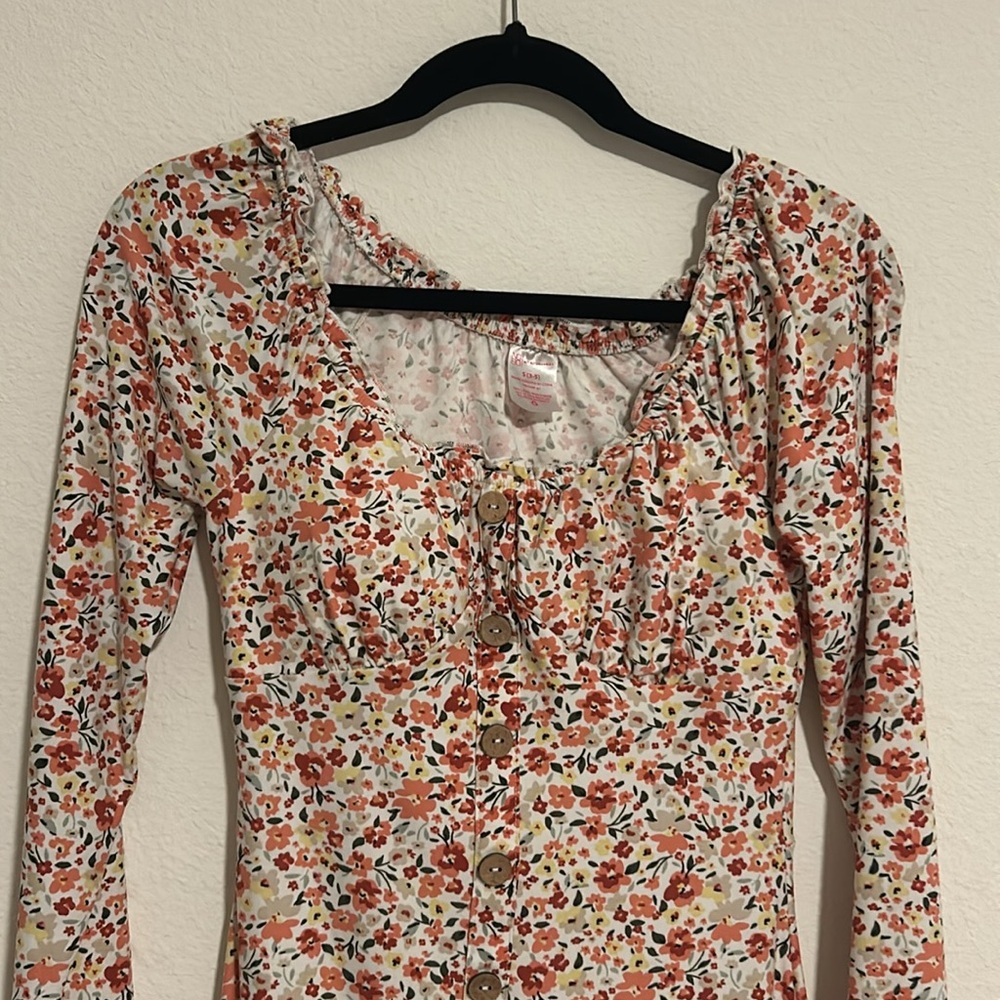 Floral long sleeve button front dress